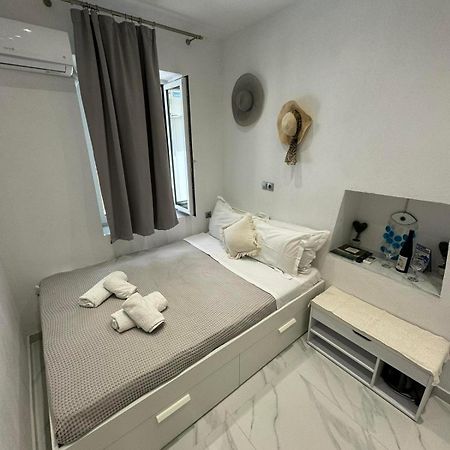 Ready Studio Apartment สเกียธอสทาวน์ ภายนอก รูปภาพ